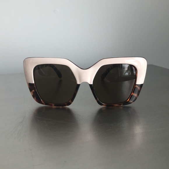 Quay Australia Accessories - Quay Australia sunglasses